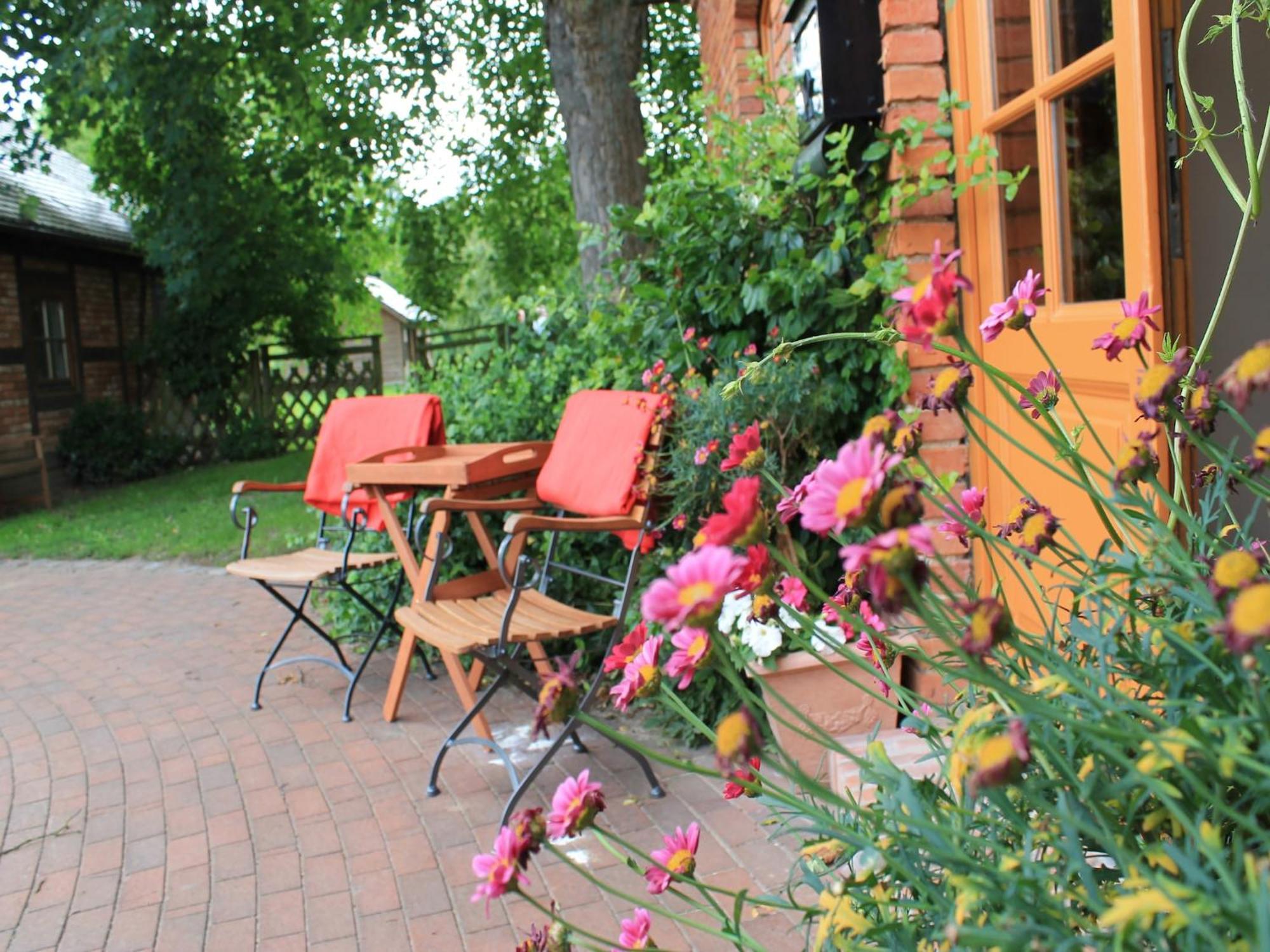 Mansion In With Terrace Garden Bbq Pond Bicycles Hébergement de vacances